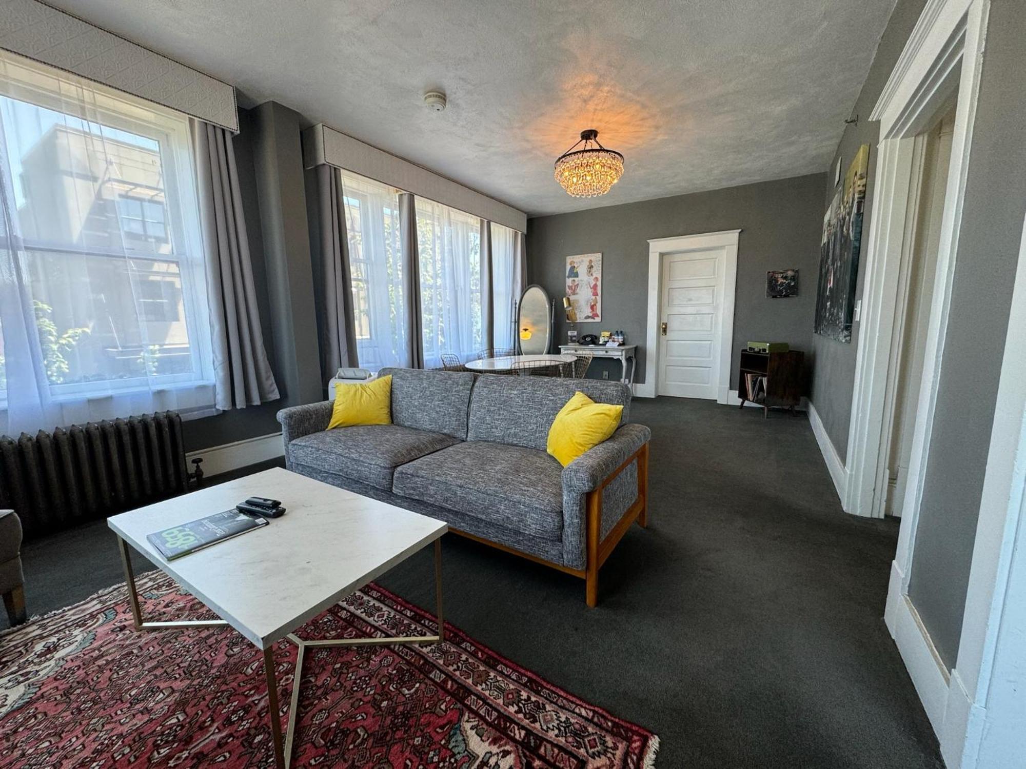 Hood River Hotel 외부 사진